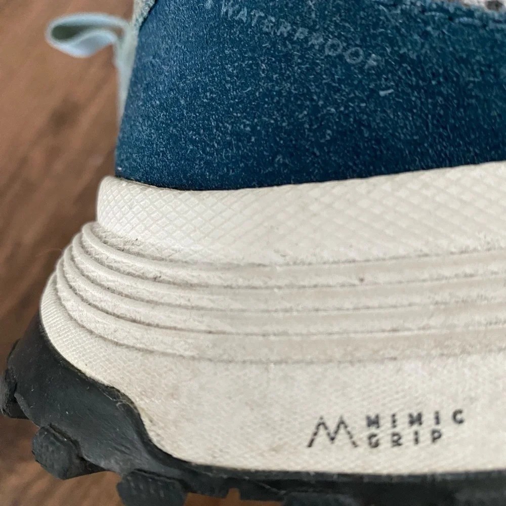 Clarks Blue and Gray Athletic Shoes 8 Hiking